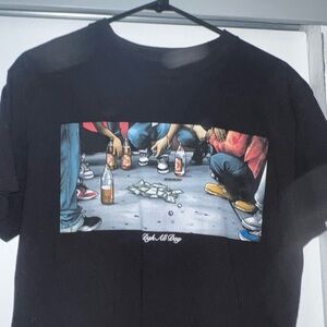 Men’s DGK T shirt, fits women well